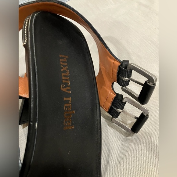 Size 40 (about 9-9.5) Luxury Rebel Elegant Black Women's Heels - Picture 3 of 7